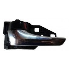 Maçaneta Interna Esquerda Toyota Hilux Sw4 2.8 2019 Preto Dianteira