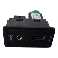 Entrada Usb Auxiliar Volkswagen Amarok 2.0 2022 Preto