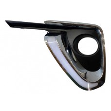 Moldura Esquerda Farol Milha C/ Led Toyota Sw4 2016/2020 Prateado Esquerdo