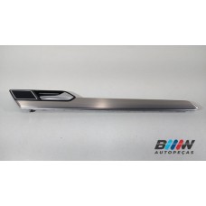 Maçaneta Acabamento Porta Tras Esq Passat 2017 Detalhe C1037 Prateado