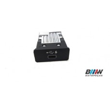 Carregador Usb Bmw 320i 2021 G20  C2145 8711939 Preto