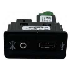 Entrada Usb Aux 5q0035726e Amarok 2019 C7698 Preto