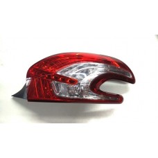 Lanterna Traseira Direita Peugeot 208 2014 C/ Detalhe D6201 Direito Vermelho