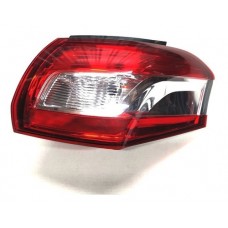 Lanterna Traseira Direita Peugeot 4008 2015 D6204 Direito Vermelho