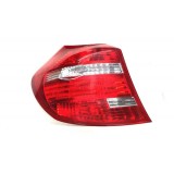 Lanterna Traseira Esquerda Bmw 118 2010 D7911 Detalhe Vermelho Esquerdo/motorista