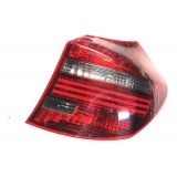 Lanterna Traseira Direita Bmw 120 2011 D7912 Direito/passageiro Vermelho