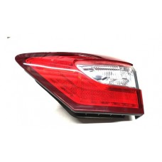 Lanterna Tampa Traseira Dir Ford Fusion 2015 D7956 C/ Risco Direito