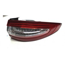 Lanterna Traseira Direita Ford Fusion 2015 2016 D7958 Direito/passageiro Vermelho