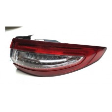 Lanterna Traseira Direita Ford Fusion 2015 2016 D7959 Vermelho Direito/passageiro