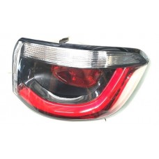 Lanterna Traseira Direita Jeep Compass 2018 D8017 Direito/passageiro Vermelho