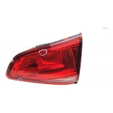 Lanterna Tampa Direita Vw Golf 2014 A 2017 D8028 Detalhes Direito