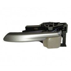 Maçaneta Interna Tras Esq Toyota Corolla Cross 2022 F8909 Traseira