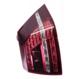 Lanterna Direita Vw Golf 2015 2016 2017 5g0945208 Direito/passageiro Vermelho