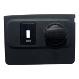 Moldura Tomada Usb Hyundai Hb20 1.0 2023 84676r1010 H6395