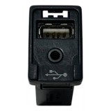 Entrada Usb Toyota Hilux Sw4 2017 861900k030a H8725 Preto